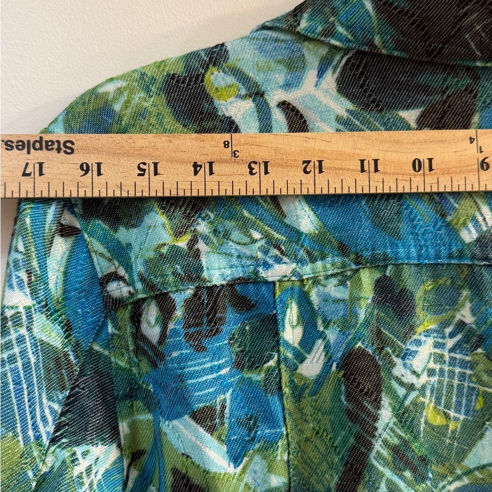 Chico’s Abstract Floral Tapestry Jacket Size 2 (L/12-14) - Picture 9 of 11